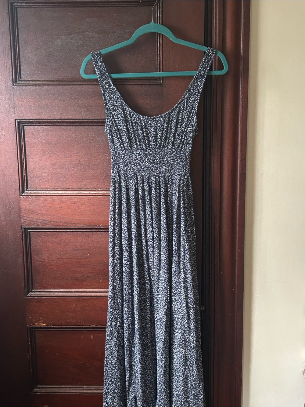 Faherty Sunseeker Midi Dress in Navy Riverton Ditsy Floral Small Beachy Boho EUC - Picture 4 of 7